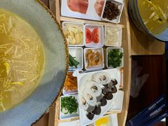 -芸南道·过桥米线(昆明老街旗舰店)