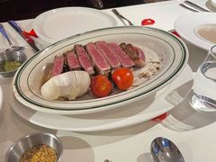 -MONICH牛排融合餐厅(和义大道购物中心店)