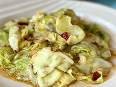 炝炒莲白-巴扎美食·新疆菜·西域歌舞表演餐厅(新疆大厦店)