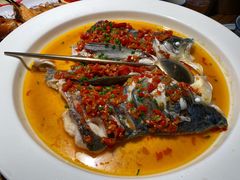 老坛剁椒蒸鲜活鱼头-老湘村·湖南土菜(天河维多利店)