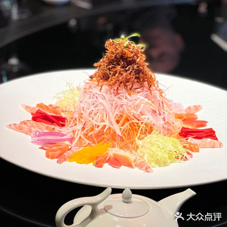 天趣自在,川菜传统与国际潮流的融合美味