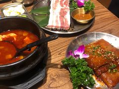 -明洞阿姨·韩式酱蟹烤肉·创意料理(三元桥店)