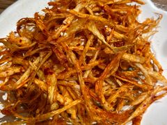 拌明太鱼-明洞阿姨·韩式酱蟹烤肉·创意料理(三元桥店)