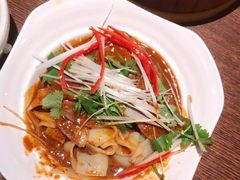 面皮捞牛肉-南拳十三姨·潮汕砂锅粥(世纪金源店)