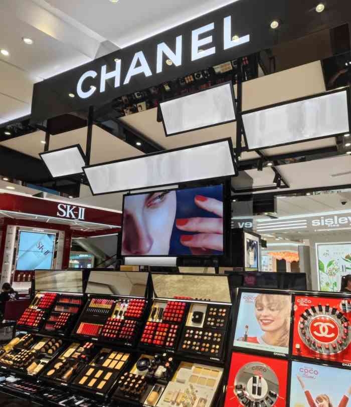 chanel(西湖银泰店)-"我是香奈儿的**粉,真的不论是包包还是护.