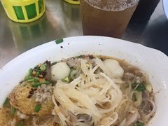 -榮泰米粉湯(Left Shop)