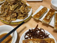 -福荣居褡裢火烧京味家常菜(西四店)