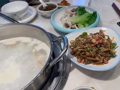 -粤顺渔坊·中山脆肉鲩火锅(清湖店)