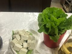-羊家胡同·龙虾烧烤火锅(龙汇路店)