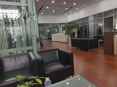 -上海冠松上汽大众4S店