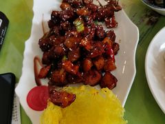 杏鲍菇牛肉粒-大眼锅贴水饺(河东店)
