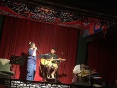 -三两三民谣咖啡清吧