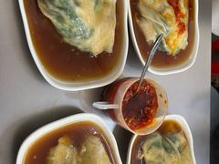 -后街女孩肠粉店