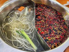 -储奇门鳝鱼火锅(总店)