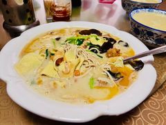 -雪琴面馆富安特色鱼汤面(城中花园店)