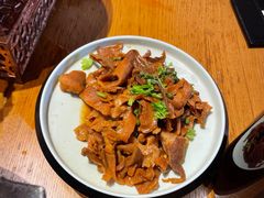 -隔壁老王·家常云南菜(花巷店)