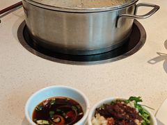 -煲王粤菜餐厅(中侨中心店)