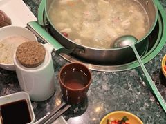 -一席地·本地鸡窝·杭帮鸡火锅(萧山银隆百货店)