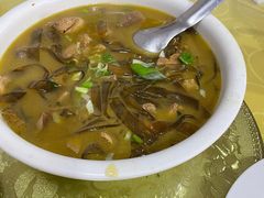 -华龙特色大骨鸡农家菜馆