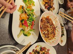 -五谷丰登农家院·地道胶东菜·海鲜烧烤(威海店)