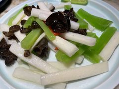 -绿茶餐厅(西湖银泰百货店)