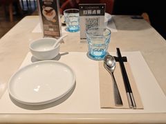 -港丽餐厅(高德置地店)