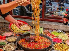 -四小区火锅·巷子里的重庆火锅(花照壁店)