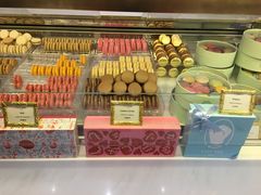 -ladurée(戴高乐机场T 2F店)