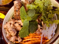 越式春卷炭烤牛肉捞檬-CYCLO(158坊店)