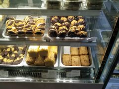 -哈氏·上海哈尔滨食品厂(五角场万达广场店)