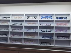 -云镜眼镜加工中心(南环路店)