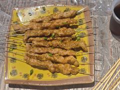 -老街烧烤大排档·地道湖北菜·龙虾馆(汉口火车站店)