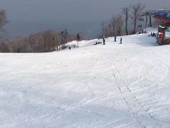 -亚布力新体委滑雪场