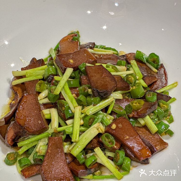 我说这是全武汉最好吃的甲鱼不过分叭~龟龙片甲