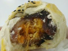 -三三烘焙坊(滨江店)