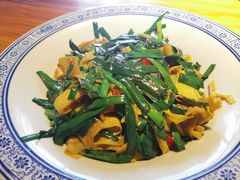 韭菜炒蛋皮-醋果子炒大肠·老赣南客家菜(渔湾里店)