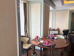 -郑州嘉锦酒店·华夏食府中餐厅(中原路店)