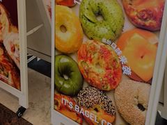 -HOT CRUSH趁热集合·现烤面包(环球港店)