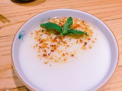 宫廷杏仁豆腐-四季民福烤鸭店(前门廊房二条店)
