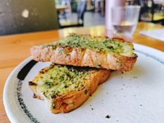 餐前蒜香法包-PIZZA BIANCA(万象城店)