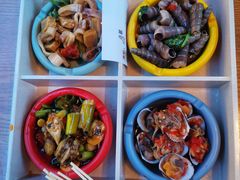 -喝丢一只鞋海鲜烧烤·海肠捞饭(市场店)