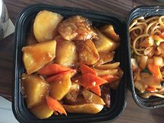 地三鲜盖饭-清真·尖子尖牛肉面(王府井店)