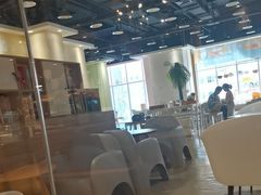 -藏猫猫咖啡主题馆(中央大道店)