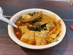 -丽丽三鲜螺蛳粉(田林路店)