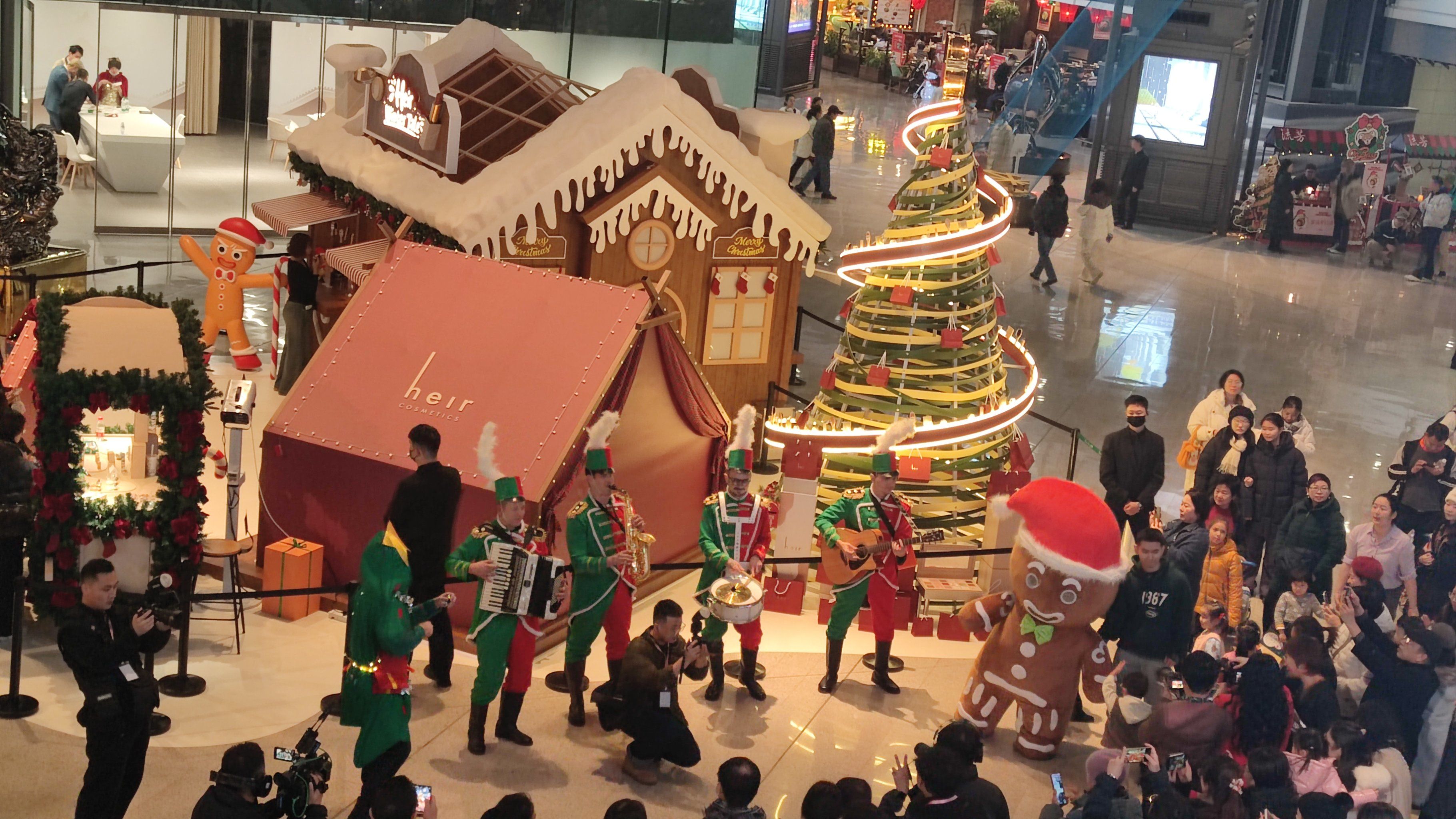 2025新澳芳草地最新活动(新澳天天彩2025芳草地玩法) 2025新澳芳草地最新活动(新澳天天彩2025芳草地玩法)