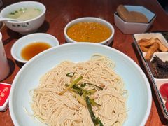 -裕兴记•蟹黄面馆(人民广场店)