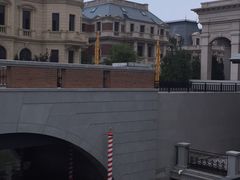 -LENBACH兰巴赫西餐啤酒坊(大连东港店)