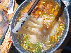 -八月美食小馆(银泰城总店)