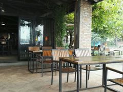 -喜洲吧·江畔老船厂·庭院餐厅(喜临院店)