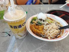 -柳大厨螺蛳粉(人民路总店)